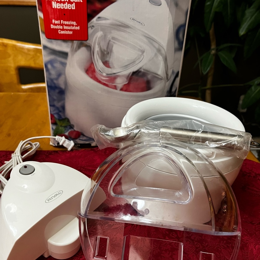 Rival one Quart Creamery in box, make ice cream, sorbet, etc. in minutes!